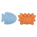 dump-truck-and-5pc-sand-toys-615307_115615