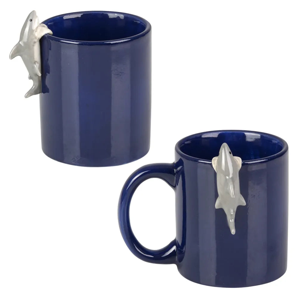 115oz-hanging-great-white-shark-mug-615001_615001