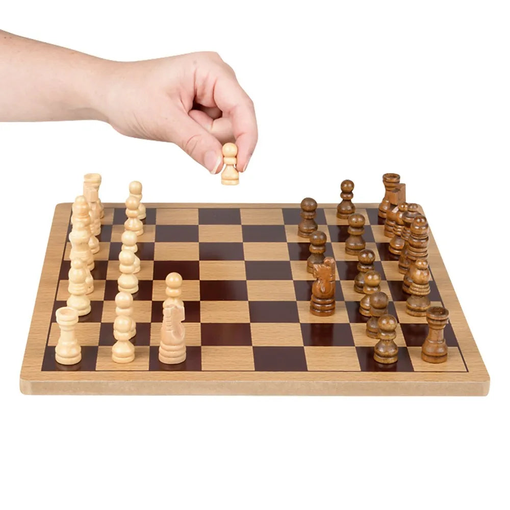 10-wooden-chess-set-615528_116078