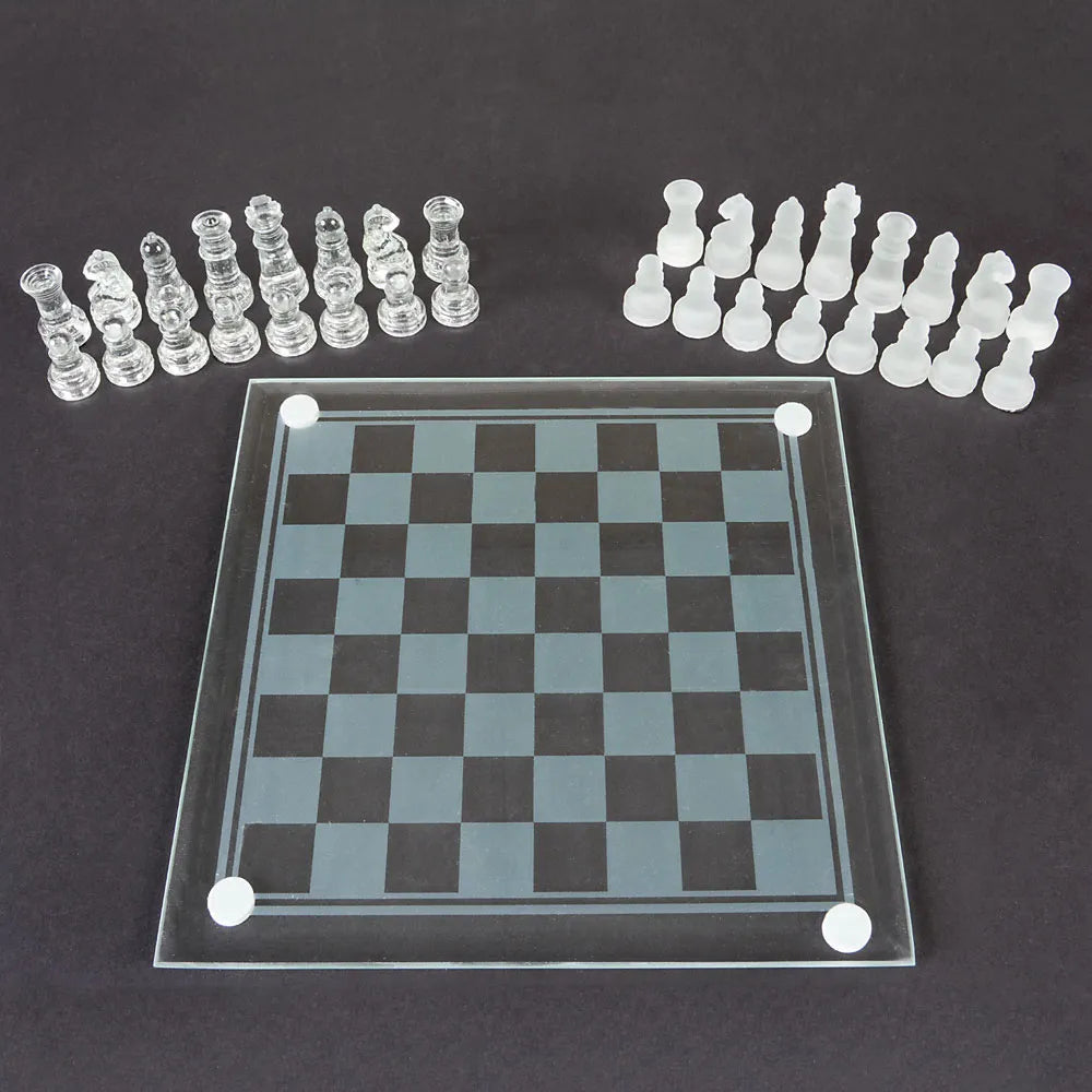 75-glass-chess-set-612236_109173
